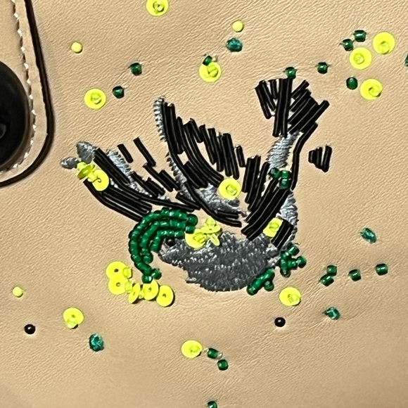 Coach 1941 Meadowlark Turnlock Wristlet - Picture 4 of 7